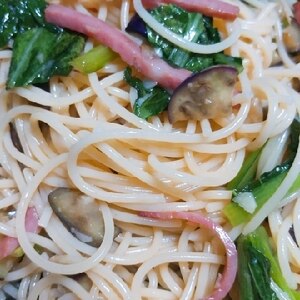 小松菜とベーコンの簡単パスタ